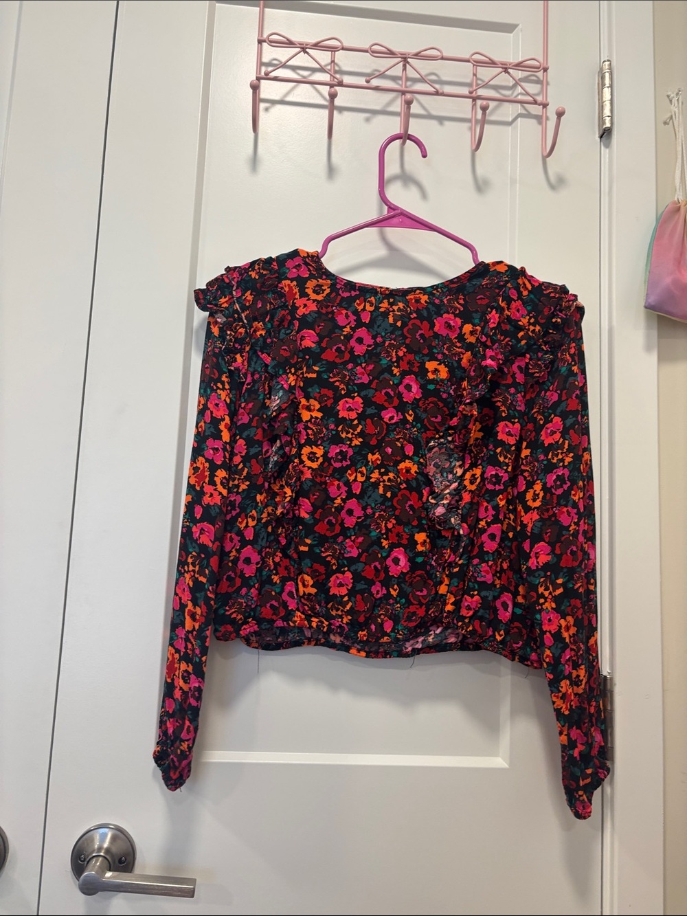 wild fable Black Floral Ruffle Long-Sleeve Blouse